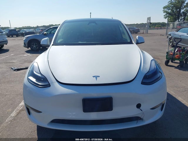 7SAYGDEE9RF152273 Tesla Model Y Long Range Dual Motor All-wheel Drive
