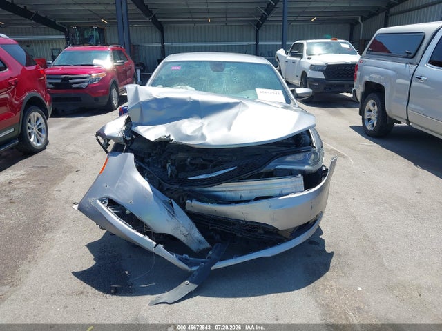 Chrysler 200 S 2015 1C3CCCBBXFN702850 Image 12