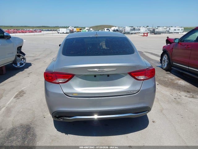 Chrysler 200 S 2015 1C3CCCBBXFN702850 Image 16
