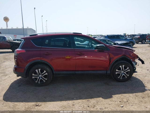 Toyota RAV4 LE 2018 2T3ZFREV8JW493552 Image 14