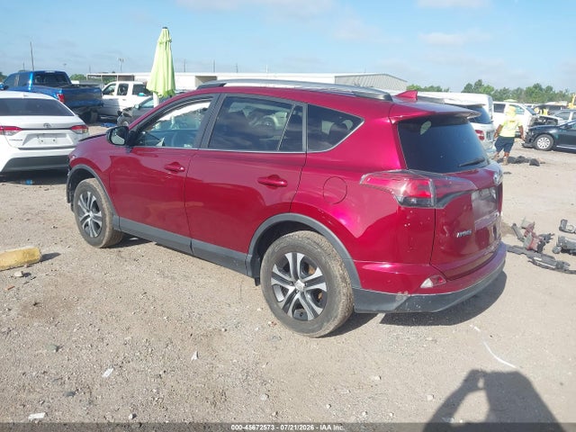 Toyota RAV4 LE 2018 2T3ZFREV8JW493552 Image 3