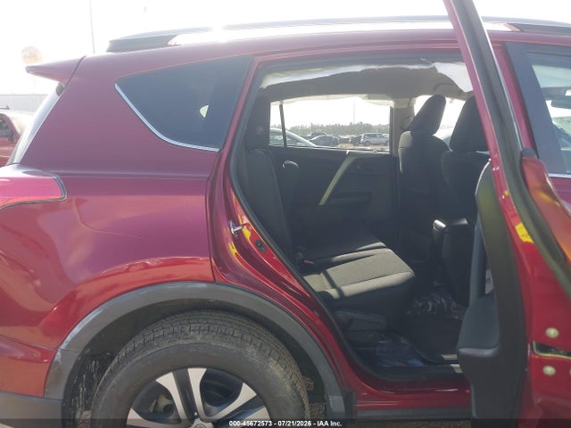 Toyota RAV4 LE 2018 2T3ZFREV8JW493552 Image 8