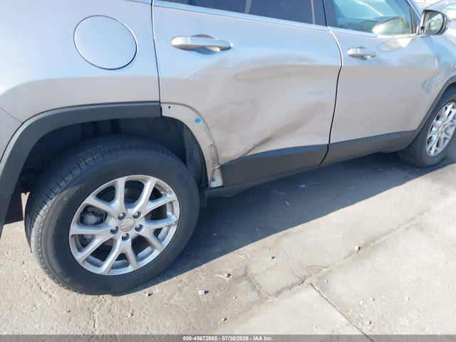 Jeep Cherokee Latitude 2017 1C4PJLCB6HD235954 Image 6