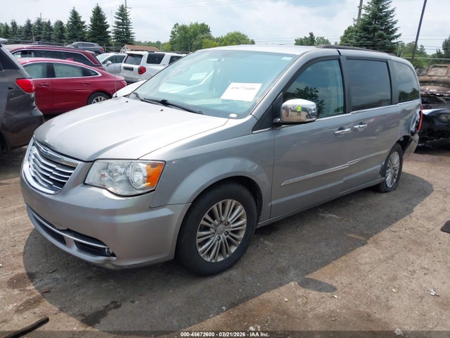 45672600 :رقم المزاد ، 2C4RC1CG9FR716987 vin ، 2015 Chrysler Town & Country Touring-l مزاد بيع