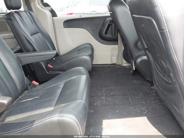 45672600 :رقم المزاد ، 2C4RC1CG9FR716987 vin ، 2015 Chrysler Town & Country Touring-l مزاد بيع