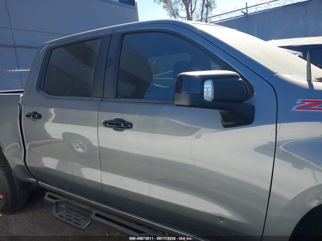 3GCPYFED0NG103900 Chevrolet Silverado 1500 Ltd 4wd Short Bed Lt Trail Boss