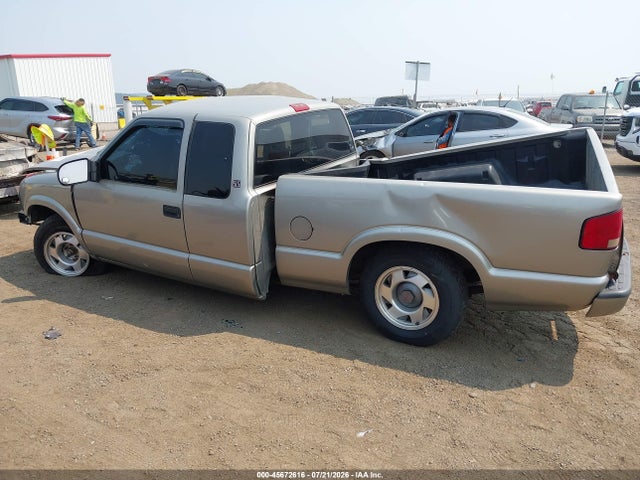 45672616 :رقم المزاد ، 1GTCS19W918234208 vin ، 2001 Gmc Sonoma Sls مزاد بيع