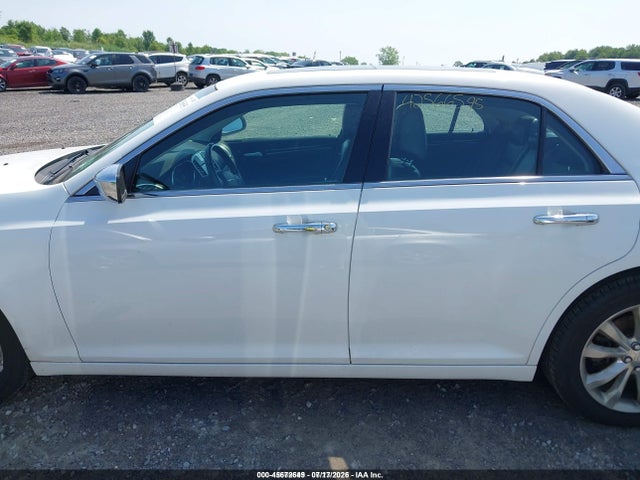 45672649 :رقم المزاد ، 2C3CCAKG1GH329241 vin ، 2016 Chrysler 300c Awd مزاد بيع