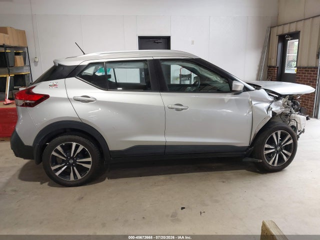 45672668 :رقم المزاد ، 3N1CP5CU4JL539684 vin ، 2018 Nissan Kicks Sv مزاد بيع