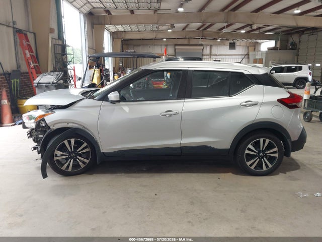 45672668 :رقم المزاد ، 3N1CP5CU4JL539684 vin ، 2018 Nissan Kicks Sv مزاد بيع