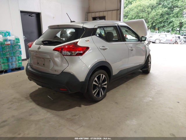 45672668 :رقم المزاد ، 3N1CP5CU4JL539684 vin ، 2018 Nissan Kicks Sv مزاد بيع