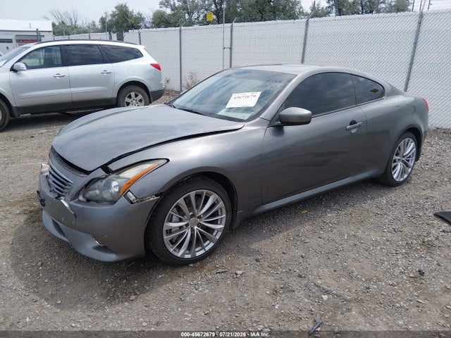 Infiniti Q60 2014 JN1CV6EL8EM131829 Image 2