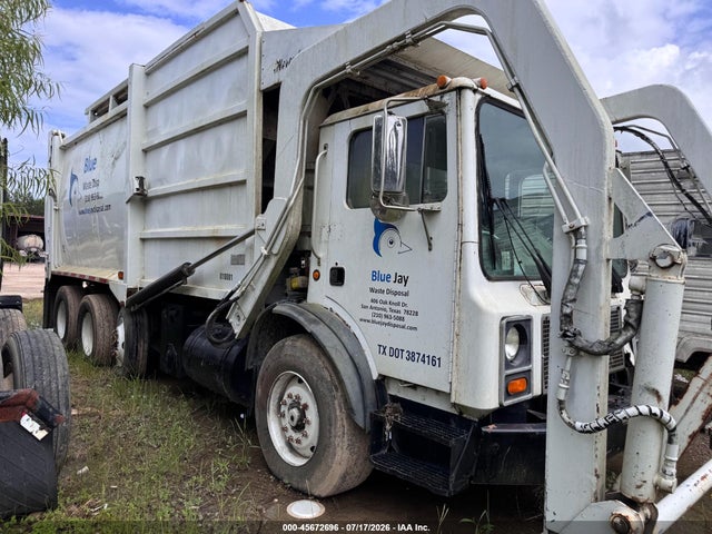 Aukcja sprzedaży 2003 Mack 600 Mr600, vin: 1M2K189C43M021346, numer aukcji: 45672696