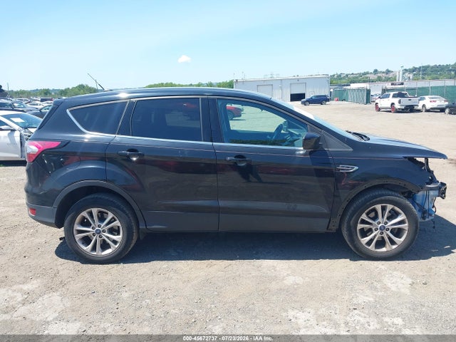 Ford ESCAPE SE 2017 1FMCU0GD8HUE00415 Image 13