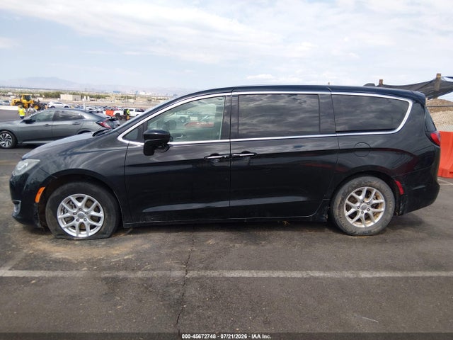 Chrysler Pacifica Touring 2020 2C4RC1FG2LR124189 Image 14