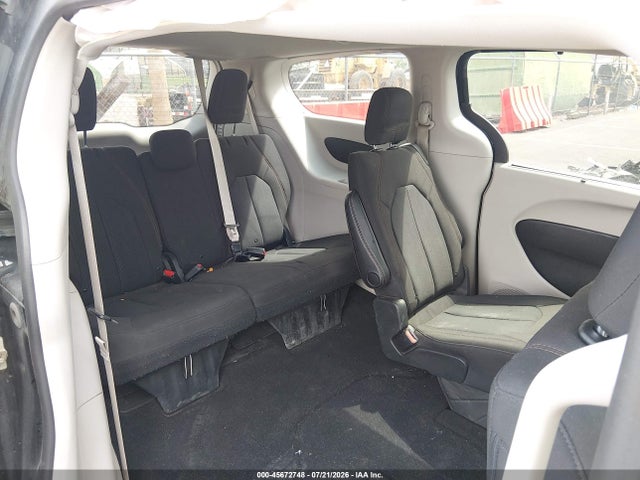 Chrysler Pacifica Touring 2020 2C4RC1FG2LR124189 Image 8