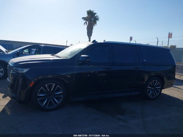 45672789 :رقم المزاد ، 1GYS3LKL9MR225960 vin ، 2021 Cadillac Escalade Esv 2wd Premium Luxury مزاد بيع