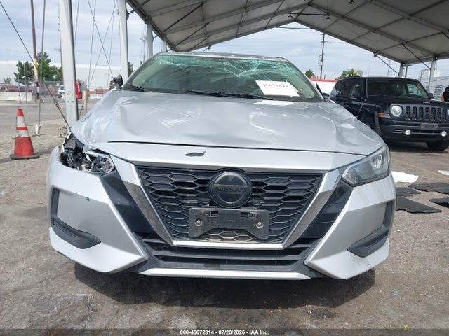 3N1AB8BV8LY222742 Nissan Sentra S Xtronic Cvt