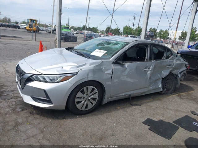 3N1AB8BV8LY222742 Nissan Sentra S Xtronic Cvt