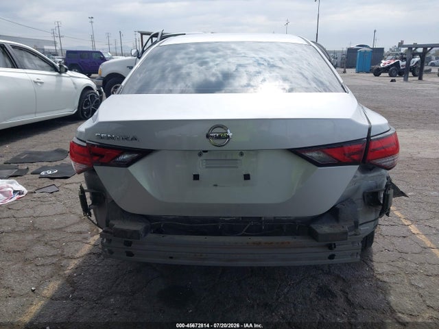 3N1AB8BV8LY222742 Nissan Sentra S Xtronic Cvt