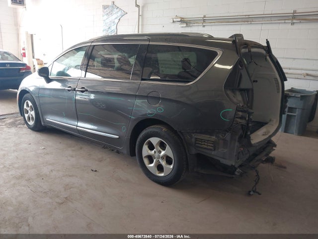 Aukcja sprzedaży 2017 Chrysler Pacifica Touring-l Plus, vin: 2C4RC1EG2HR811004, numer aukcji: 45672840