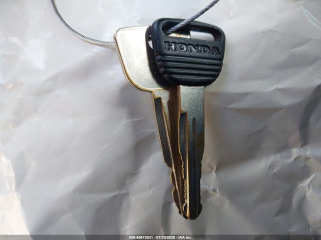 Продажа на аукционе авто 2000 Honda Civic Dx, vin: 2HGEJ644XYH105978, номер лота: 45672841