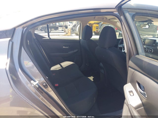 3N1AB8BV0NY277804 Nissan Sentra S Xtronic Cvt
