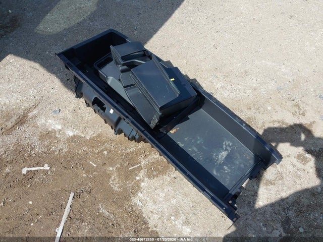 2018 Toyota Highlander Xle მანქანა იყიდება აუქციონზე, vin: 5TDKZRFH4JS529711, აუქციონის ნომერი: 45672850