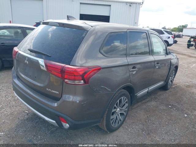 Продажа на аукционе авто 2017 Mitsubishi Outlander Es, vin: JA4AD2A3XHZ066487, номер лота: 45672852