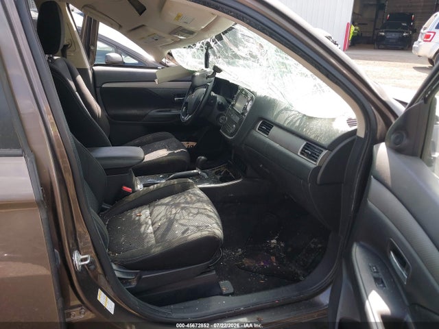 Продажа на аукционе авто 2017 Mitsubishi Outlander Es, vin: JA4AD2A3XHZ066487, номер лота: 45672852