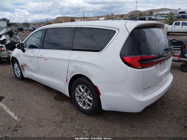 Продажа на аукционе авто 2023 Chrysler Pacifica Touring L, vin: 2C4RC1BG7PR615837, номер лота: 45672861