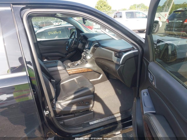 2019 Chevrolet Suburban Lt მანქანა იყიდება აუქციონზე, vin: 1GNSKHKC6KR149074, აუქციონის ნომერი: 45672882