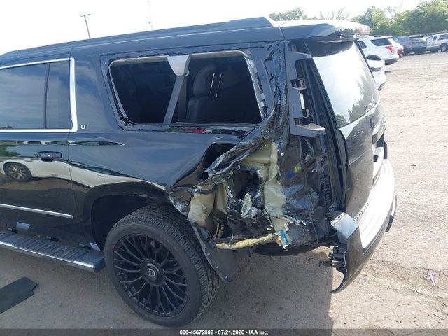 2019 Chevrolet Suburban Lt მანქანა იყიდება აუქციონზე, vin: 1GNSKHKC6KR149074, აუქციონის ნომერი: 45672882