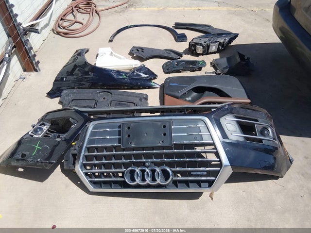 45672910 :رقم المزاد ، WA1LAAF76JD052323 vin ، 2018 Audi Q7 3.0t Premium مزاد بيع