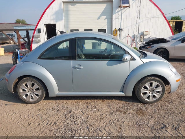 2009 Volkswagen New Beetle 2.5l მანქანა იყიდება აუქციონზე, vin: 3VWPG31C29M515593, აუქციონის ნომერი: 45672916