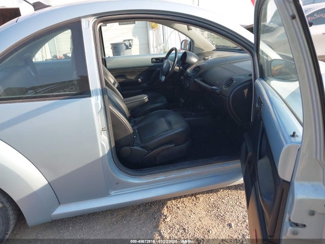 2009 Volkswagen New Beetle 2.5l მანქანა იყიდება აუქციონზე, vin: 3VWPG31C29M515593, აუქციონის ნომერი: 45672916