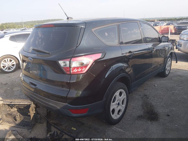 45672922 :رقم المزاد ، 1FMCU0F77JUB24682 vin ، 2018 Ford Escape S مزاد بيع
