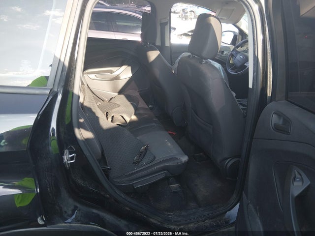 45672922 :رقم المزاد ، 1FMCU0F77JUB24682 vin ، 2018 Ford Escape S مزاد بيع