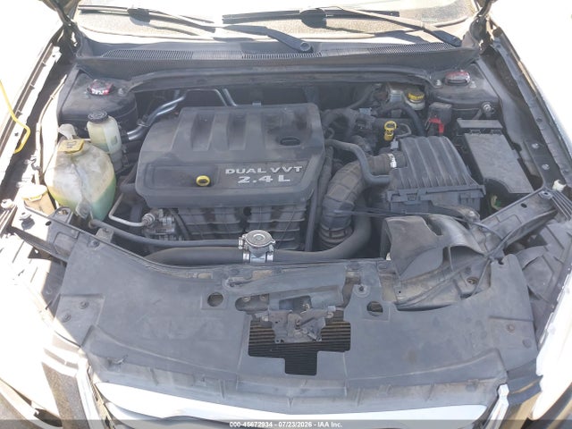 Продажа на аукционе авто 2013 Chrysler 200 Lx, vin: 1C3CCBAB2DN640000, номер лота: 45672934