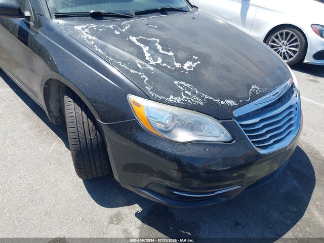 Продажа на аукционе авто 2013 Chrysler 200 Lx, vin: 1C3CCBAB2DN640000, номер лота: 45672934