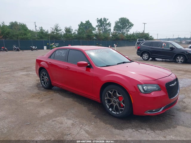 45672966 :رقم المزاد ، 2C3CCAGG2FH932285 vin ، 2015 Chrysler 300 300s مزاد بيع
