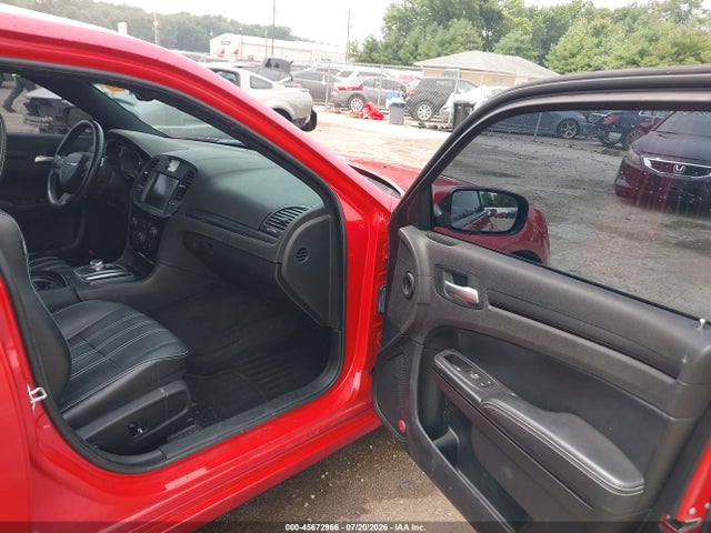 45672966 :رقم المزاد ، 2C3CCAGG2FH932285 vin ، 2015 Chrysler 300 300s مزاد بيع