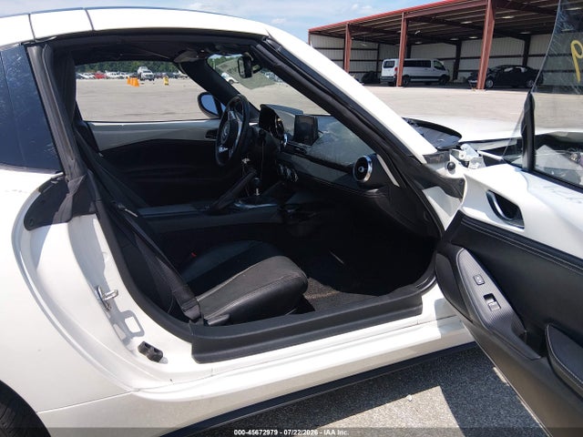 Продаж на аукціоні авто 2021 Mazda Mx-5 Miata Rf Grand Touring, vin: JM1NDAM76M0455688, номер лоту: 45672979