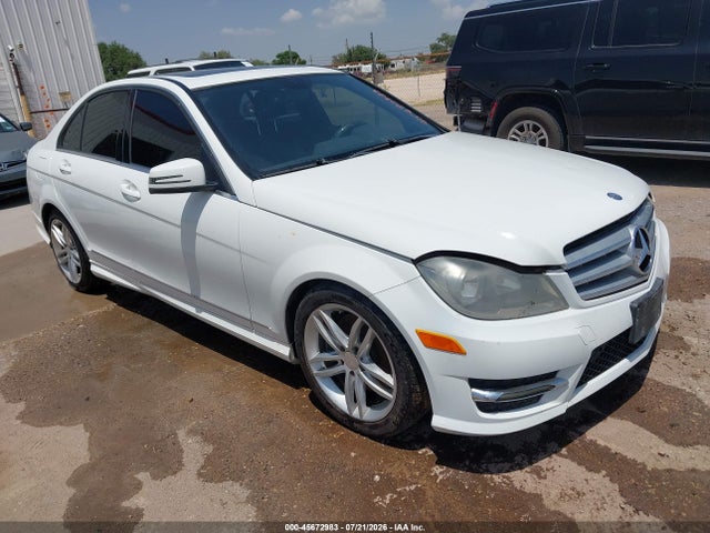 Aukcja sprzedaży 2013 Mercedes-benz C 300 Sport 4matic, vin: WDDGF8AB8DR256728, numer aukcji: 45672983
