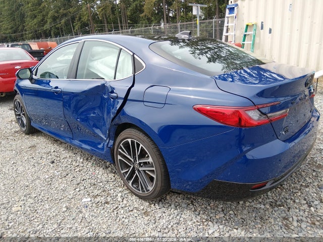 Toyota CAMRY XLE 2025 4T1DBADKXSU015013 Image 3