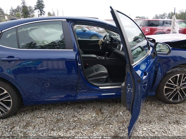 Toyota CAMRY XLE 2025 4T1DBADKXSU015013 Image 5