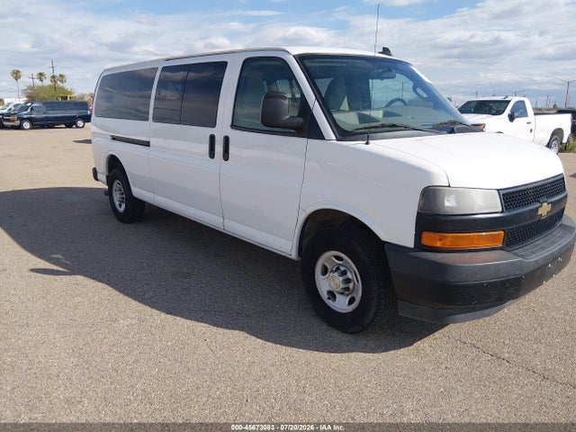 Продаж на аукціоні авто 2021 Chevrolet Express Passenger Rwd 3500 Extended Wheelbase Ls, vin: 1GAZGNFP6M1153866, номер лоту: 45673083