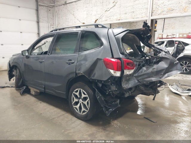 Продаж на аукціоні авто 2023 Subaru Forester Premium, vin: JF2SKAECXPH533188, номер лоту: 45673102