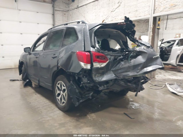Продаж на аукціоні авто 2023 Subaru Forester Premium, vin: JF2SKAECXPH533188, номер лоту: 45673102