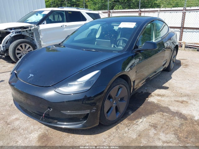 Tesla Model 3 Rear-wheel Drive 2023 5YJ3E1EAXPF702246 Image 2